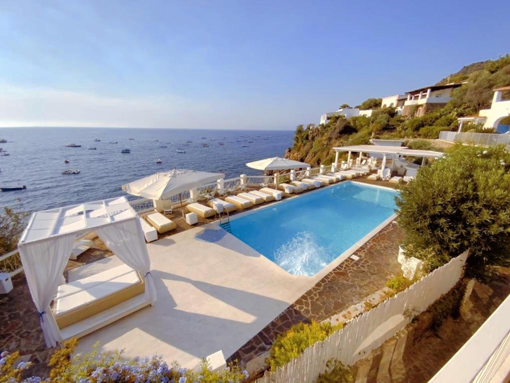 La Piazza Luxury Hotel & Spa Panarea Exteriér fotografie
